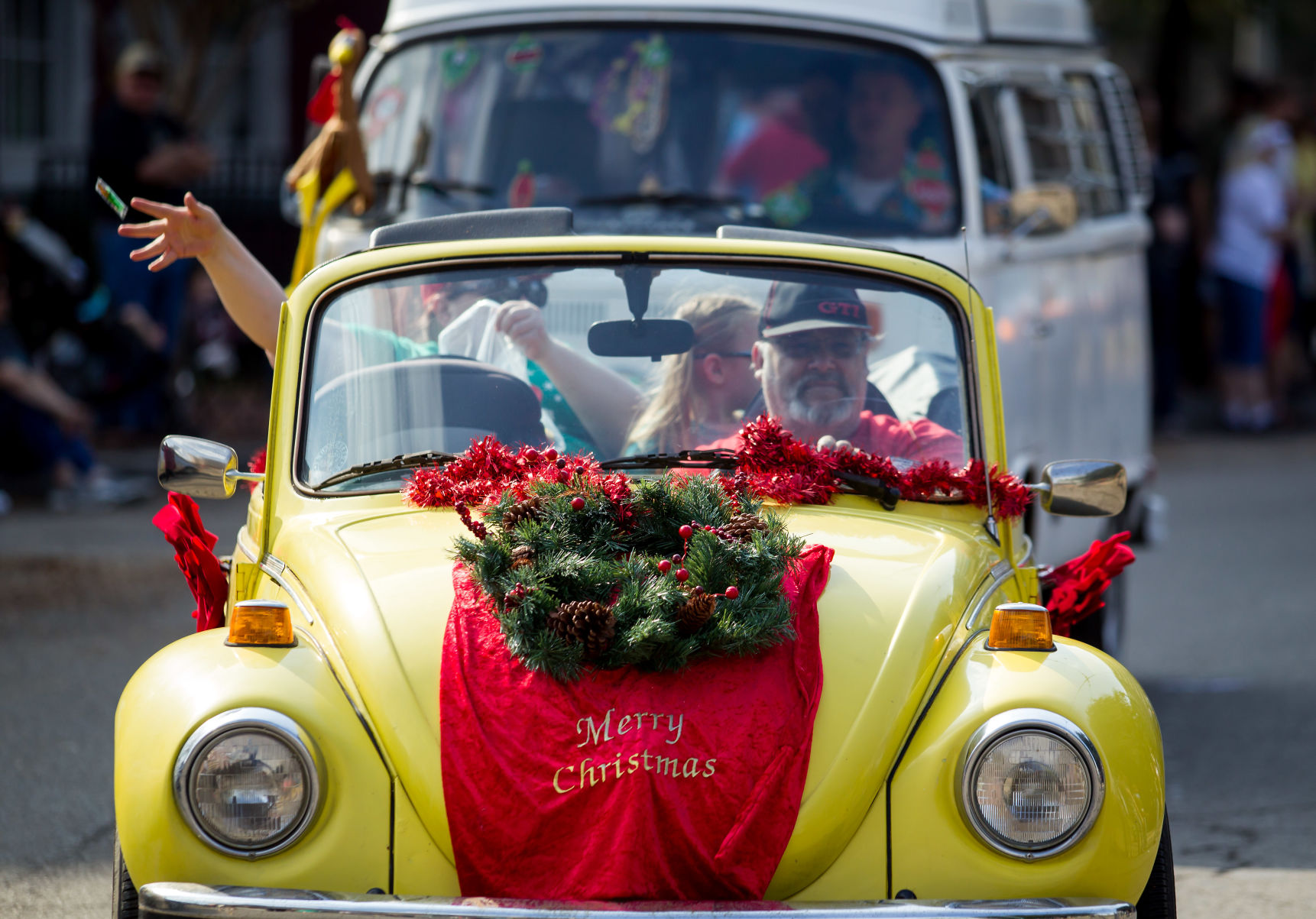 NO.jingleparade007.120218